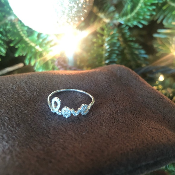 Sydney Evan “Love” ring - Picture 5 of 6
